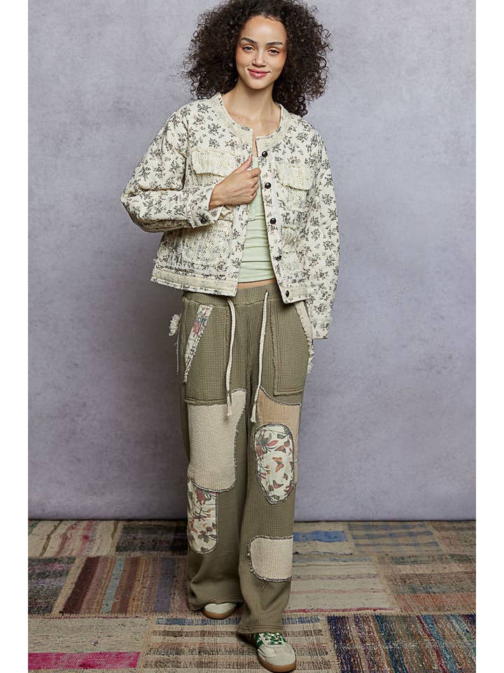 Long Sleeve Crochet Pocket Quilted Floral Woven Jacket - Image 4