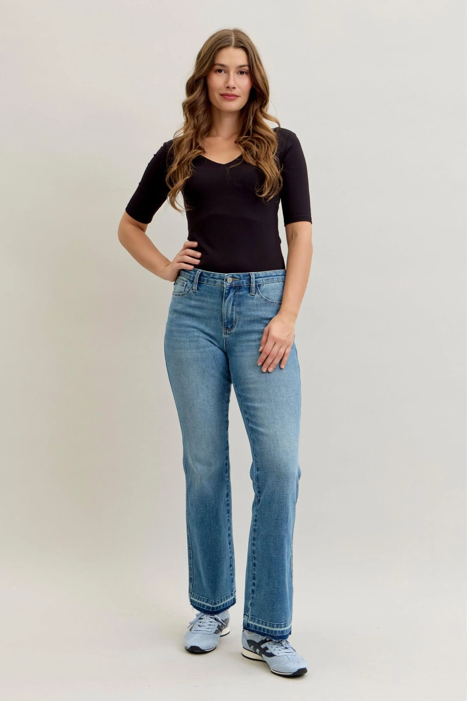 Judy Blue Mid Rise Tummy Control Slim Bootcut Jeans | Stretch Denim